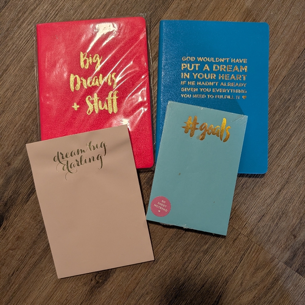 Taylor Elliott Stationary Set